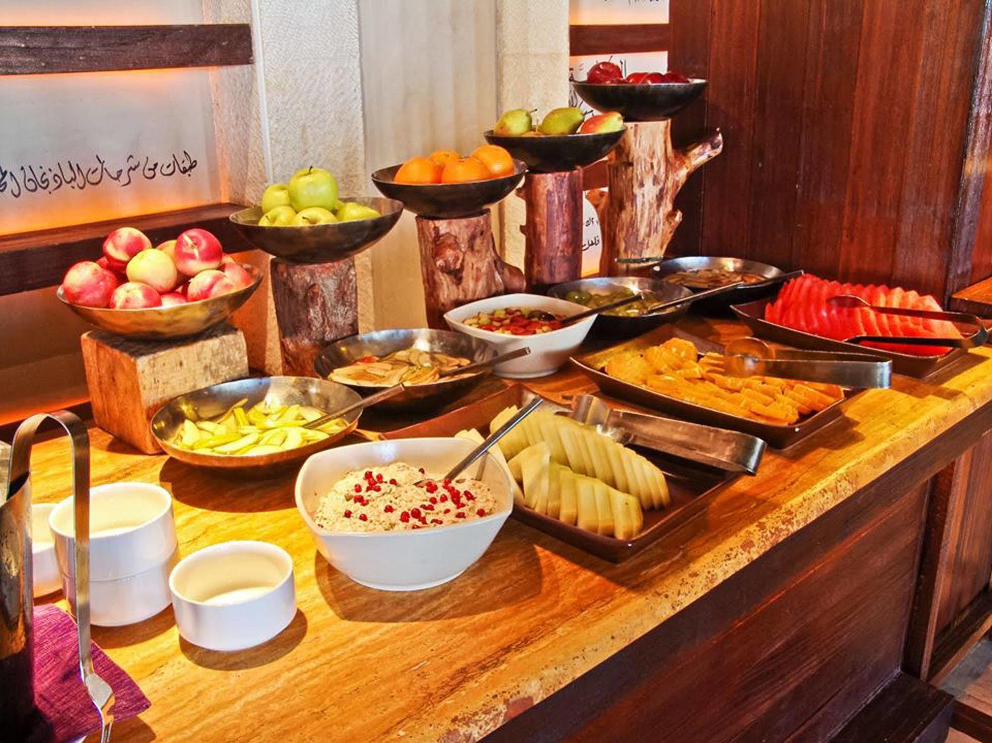 Ma'In Hot Springs Hotell Sweimeh Exteriör bild